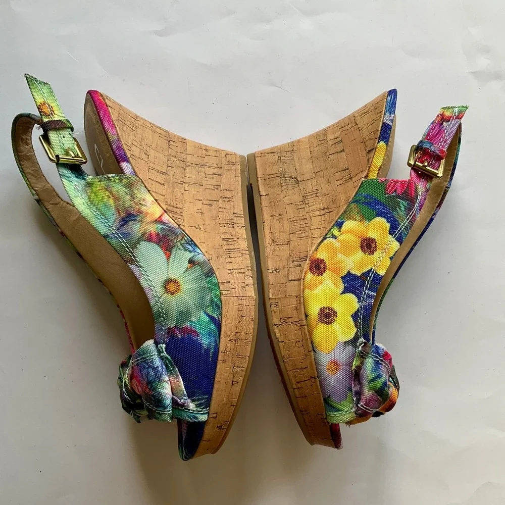 CL by Laundry‎ Imagined Multi Floral Wedge Sandals Cork Heel Peep Toe 6.5 New IB